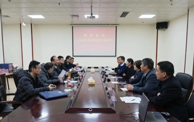 河南省衛(wèi)健委安全生產(chǎn)檢查組蒞臨開封市中醫(yī)院檢查指導(dǎo)工作